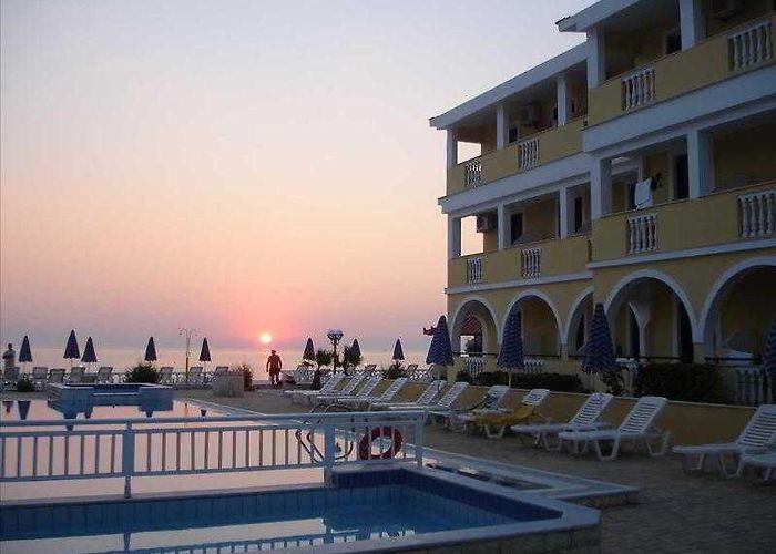 konstantin hotel alykes zante